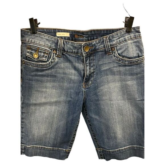 Kut from the Kloth Natalie Bermuda Denim Shorts Women’s size 10 - Picture 1 of 7